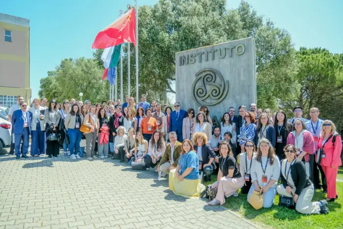 Fotografia de grupo dos participantes do I Congresso, Almada 2026