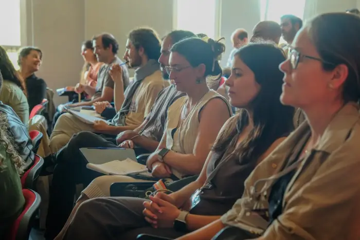 Participantes numa sessão do I Congresso, Almada 2026